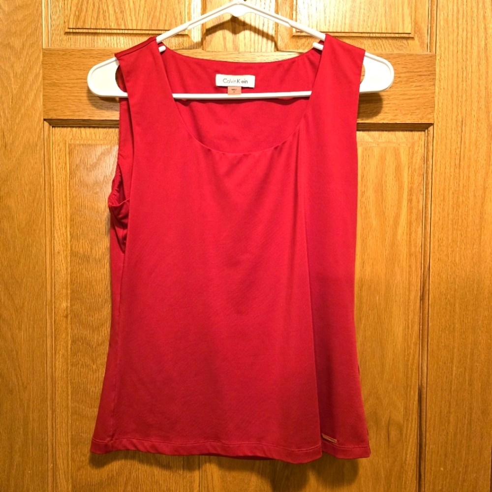 Calvin Klein Red Tank Top V-Neck, Size M